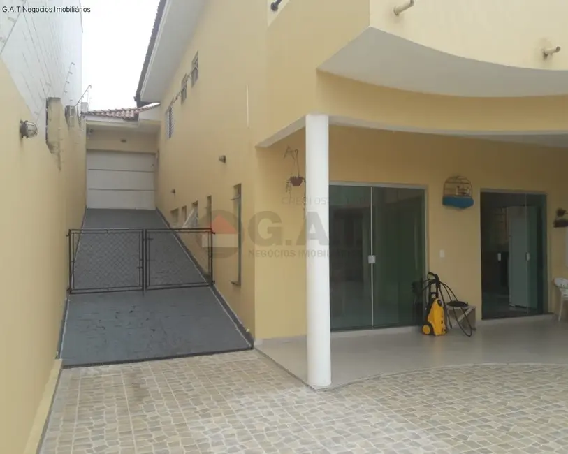 Casa com 4 quartos à venda, 250m2 em Jardim do Paço, Sorocaba - SP - imagem 5 Foto 5 de Casa com 4 quartos à venda, 250m2 em Jardim do Paço, Sorocaba - SP