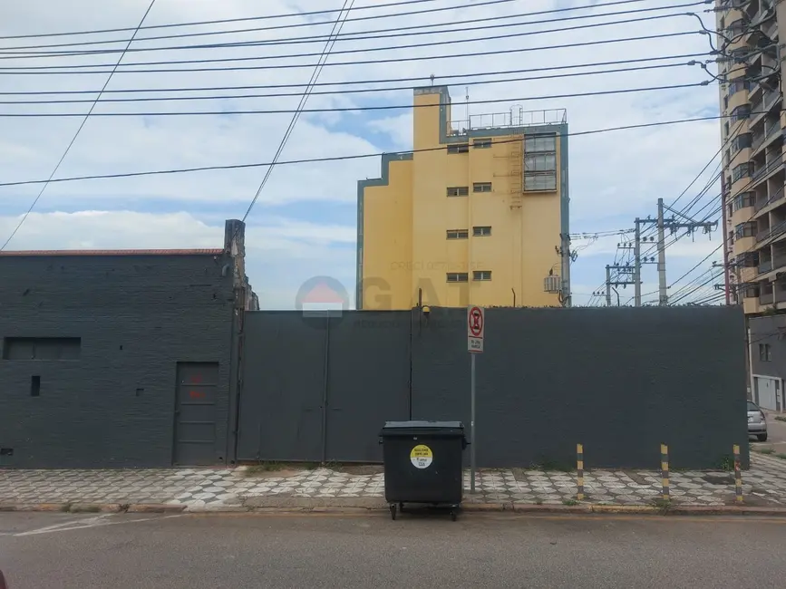 Sala Comercial com 10 quartos à venda, 1551m2 em Centro, Sorocaba - SP - imagem 4 Foto 4 de Sala Comercial com 10 quartos à venda, 1551m2 em Centro, Sorocaba - SP