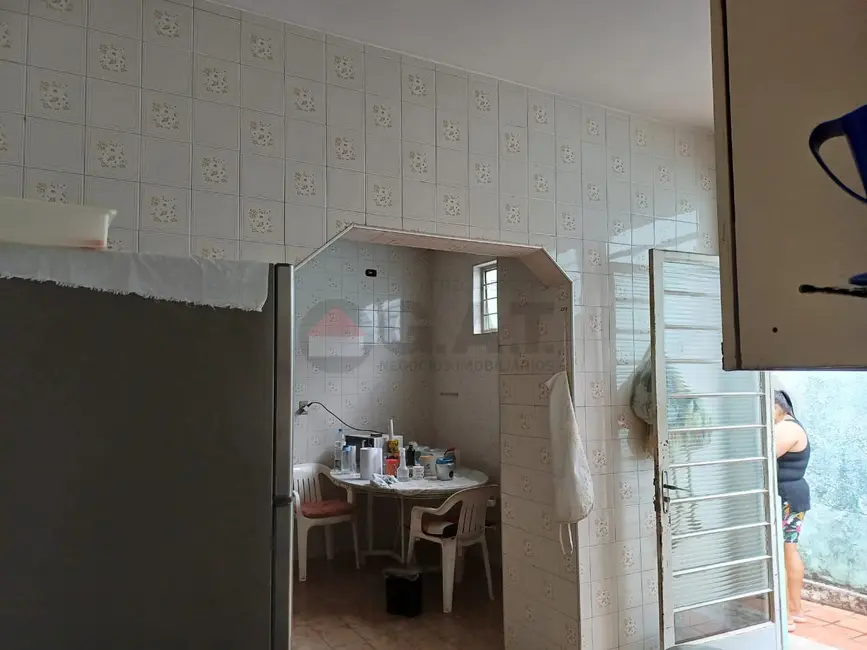 Casa com 1 quarto à venda, 109m2 em Vila Assis, Sorocaba - SP - imagem 9 Foto 9 de Casa com 1 quarto à venda, 109m2 em Vila Assis, Sorocaba - SP