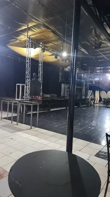 Sala Comercial à venda, 1200m2 em Jardim Leocádia, Sorocaba - SP - imagem 5 Foto 5 de Sala Comercial à venda, 1200m2 em Jardim Leocádia, Sorocaba - SP