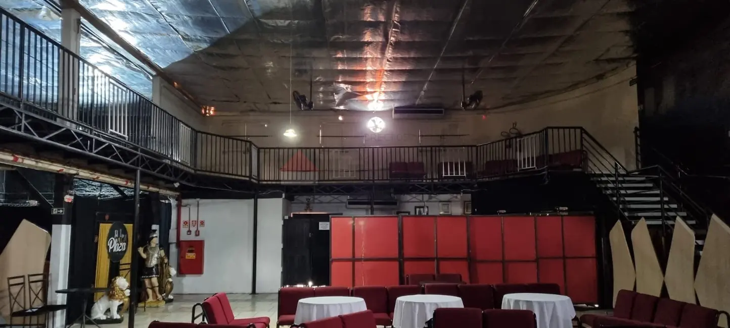 Sala Comercial à venda, 1200m2 em Jardim Leocádia, Sorocaba - SP - imagem 2 Foto 2 de Sala Comercial à venda, 1200m2 em Jardim Leocádia, Sorocaba - SP