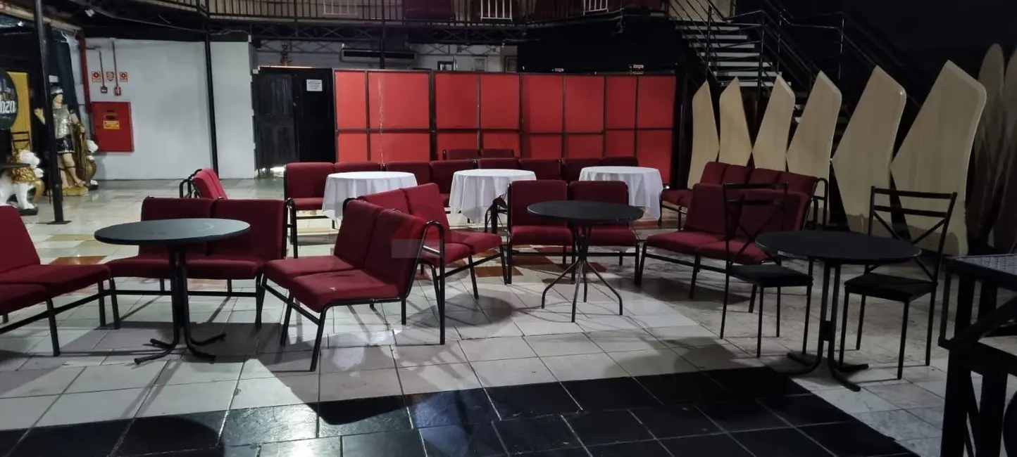 Sala Comercial à venda, 1200m2 em Jardim Leocádia, Sorocaba - SP - imagem 9 Foto 9 de Sala Comercial à venda, 1200m2 em Jardim Leocádia, Sorocaba - SP