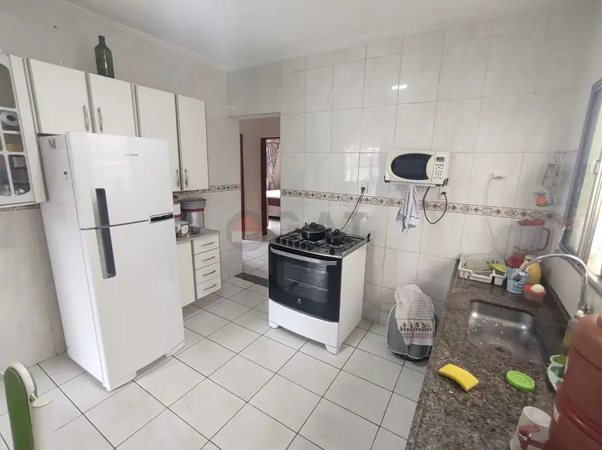 Foto 9 de Casa com 3 quartos à venda, 135m2 em Vila São Jorge, Sorocaba - SP