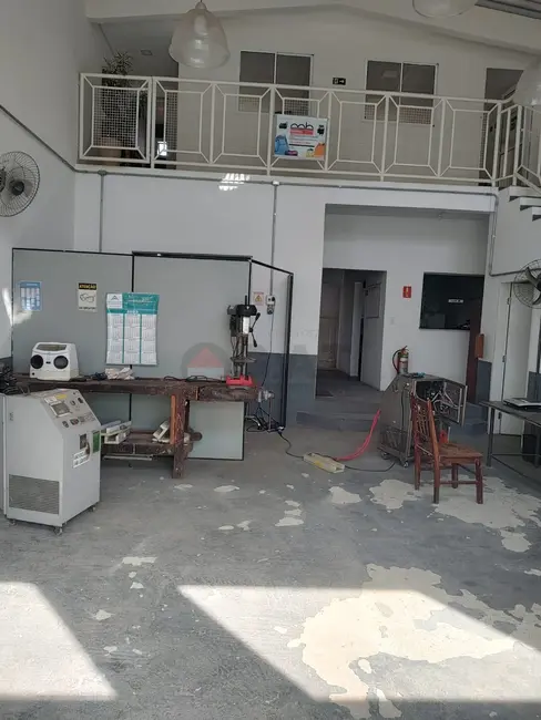 Foto 4 de Armazém / Galpão à venda, 150m2 em Jardim Santa Bárbara, Sorocaba - SP