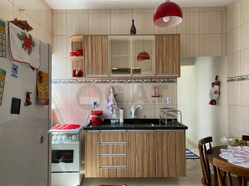 Casa com 3 quartos à venda, 100m2 em Vila Santa Rita, Sorocaba - SP - imagem 3 Foto 3 de Casa com 3 quartos à venda, 100m2 em Vila Santa Rita, Sorocaba - SP