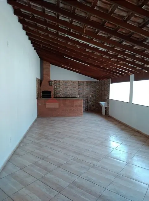 Casa com 3 quartos à venda, 221m2 em Jardim Sol Nascente, Sorocaba - SP - imagem 3 Foto 3 de Casa com 3 quartos à venda, 221m2 em Jardim Sol Nascente, Sorocaba - SP