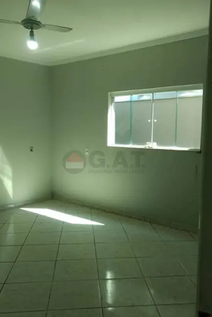 Casa com 3 quartos à venda, 221m2 em Jardim Sol Nascente, Sorocaba - SP - imagem 2 Foto 2 de Casa com 3 quartos à venda, 221m2 em Jardim Sol Nascente, Sorocaba - SP