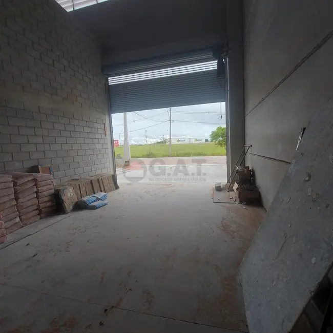 Foto 4 de Armazém / Galpão para alugar, 950m2 em Parque Empresarial das Mangueiras, Sorocaba - SP