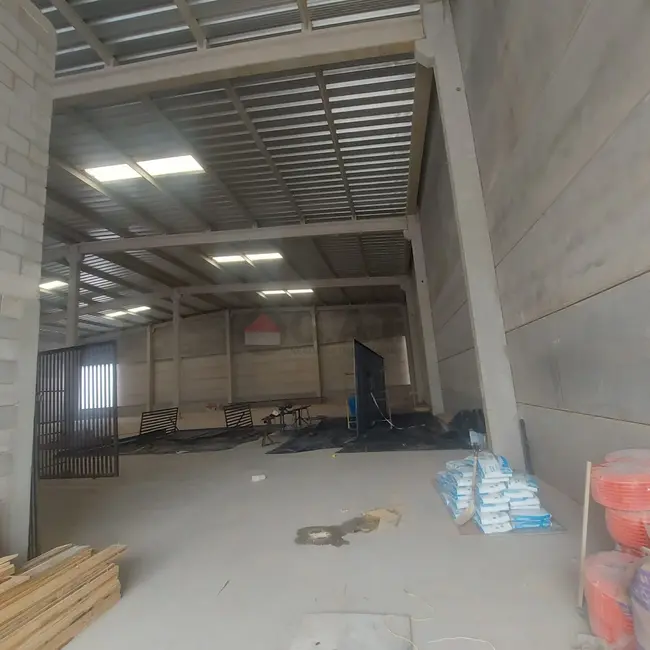 Foto 3 de Armazém / Galpão para alugar, 950m2 em Parque Empresarial das Mangueiras, Sorocaba - SP