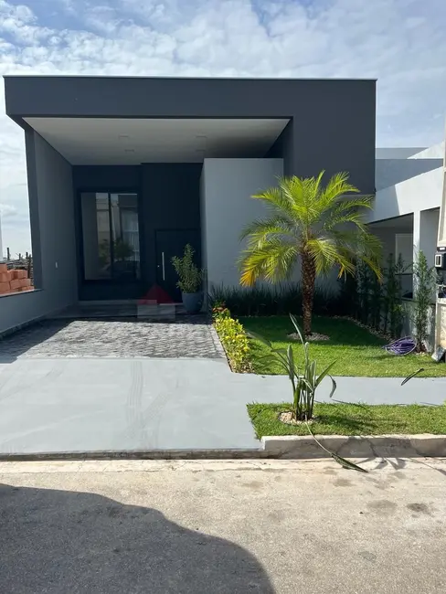 Foto 2 de Casa de Condomínio com 2 quartos à venda, 109m2 em Horto Florestal, Sorocaba - SP