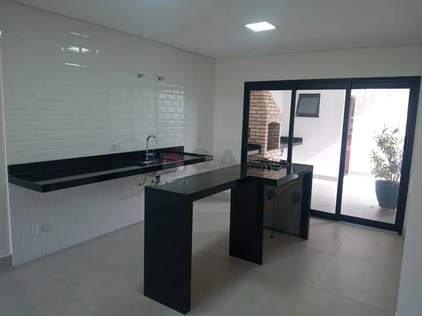 Casa de Condomínio com 2 quartos à venda, 109m2 em Horto Florestal, Sorocaba - SP - imagem 6 Foto 6 de Casa de Condomínio com 2 quartos à venda, 109m2 em Horto Florestal, Sorocaba - SP