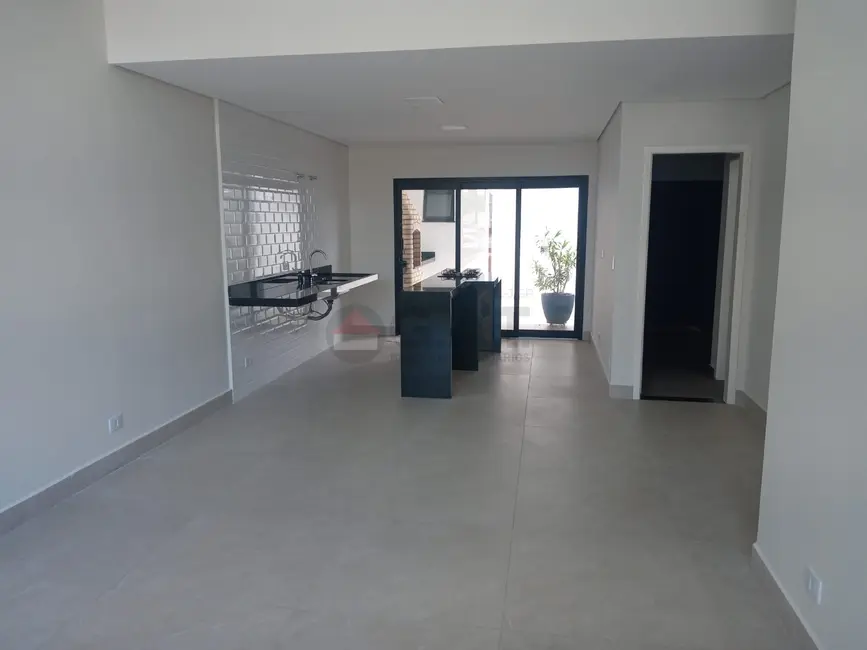 Casa de Condomínio com 2 quartos à venda, 109m2 em Horto Florestal, Sorocaba - SP - imagem 4 Foto 4 de Casa de Condomínio com 2 quartos à venda, 109m2 em Horto Florestal, Sorocaba - SP
