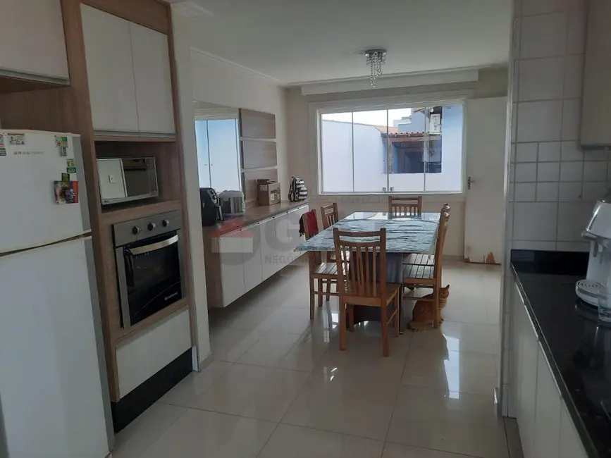 Casa com 3 quartos à venda, 160m2 em Jardim Santa Rosália, Sorocaba - SP - imagem 7 Foto 7 de Casa com 3 quartos à venda, 160m2 em Jardim Santa Rosália, Sorocaba - SP