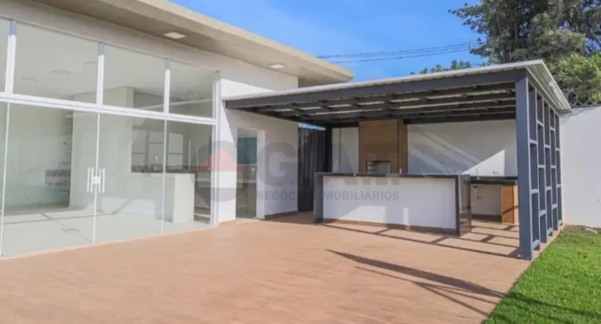 Foto 2 de Casa de Condomínio com 4 quartos à venda, 270m2 em Chácaras Residenciais Santa Maria, Votorantim - SP