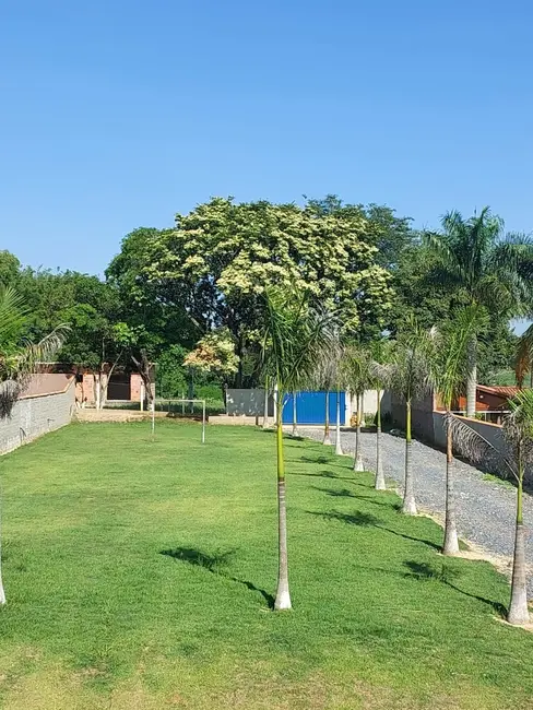 Chácara com 4 quartos à venda, 310m2 em Iperozinho, Capela Do Alto - SP - imagem 4 Foto 4 de Chácara com 4 quartos à venda, 310m2 em Iperozinho, Capela Do Alto - SP