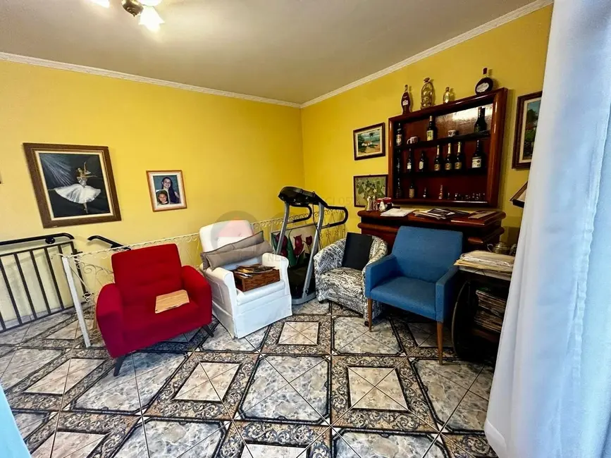 Casa com 3 quartos à venda, 240m2 em Jardim Europa, Sorocaba - SP - imagem 1 Foto 1 de Casa com 3 quartos à venda, 240m2 em Jardim Europa, Sorocaba - SP