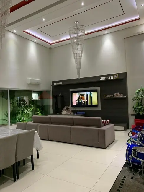 Foto 6 de Casa de Condomínio com 3 quartos à venda, 250m2 em Boituva - SP