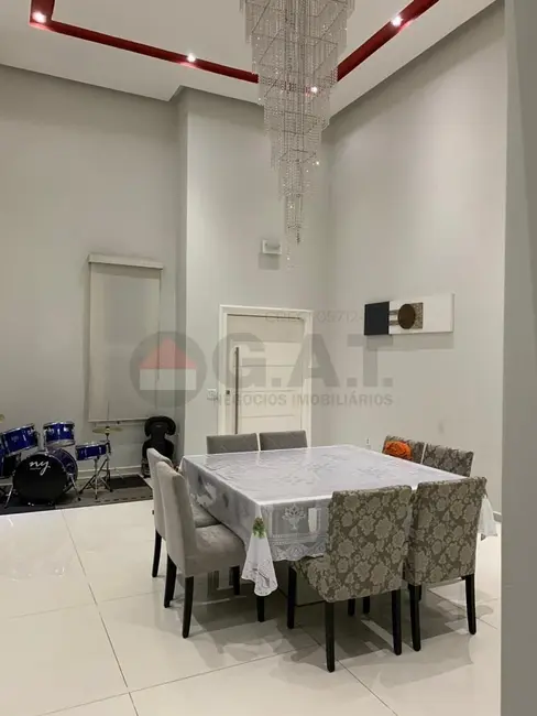 Foto 3 de Casa de Condomínio com 3 quartos à venda, 250m2 em Boituva - SP