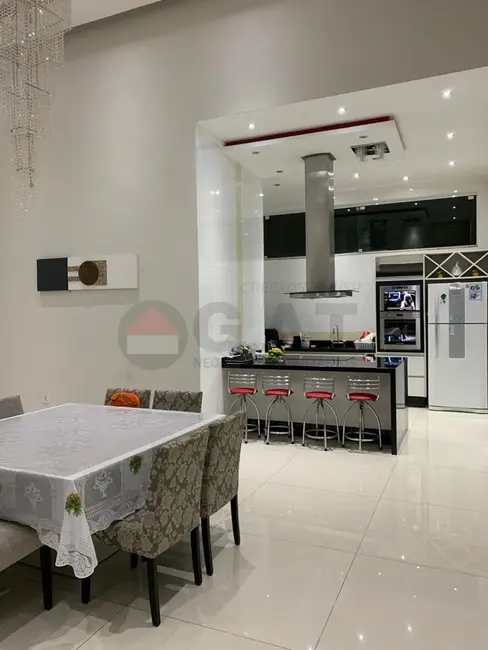 Foto 4 de Casa de Condomínio com 3 quartos à venda, 250m2 em Boituva - SP