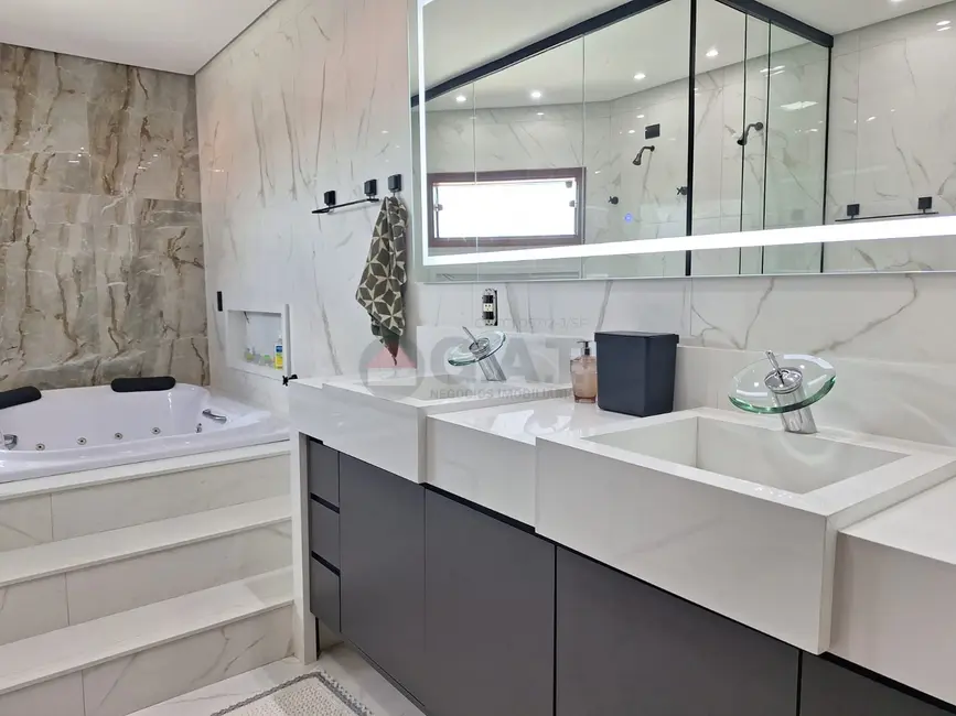 Casa com 4 quartos à venda, 360m2 em Central Parque Sorocaba, Sorocaba - SP - imagem 3 Foto 3 de Casa com 4 quartos à venda, 360m2 em Central Parque Sorocaba, Sorocaba - SP