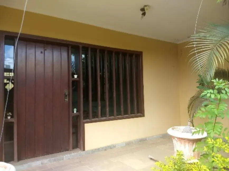 Foto 2 de Casa com 4 quartos à venda, 351m2 em Jardim Embaixador, Sorocaba - SP