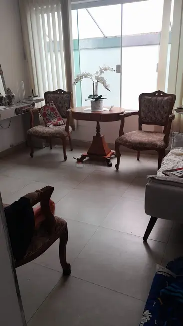 Casa com 2 quartos à venda, 222m2 em Vila Leão, Sorocaba - SP - imagem 4 Foto 4 de Casa com 2 quartos à venda, 222m2 em Vila Leão, Sorocaba - SP