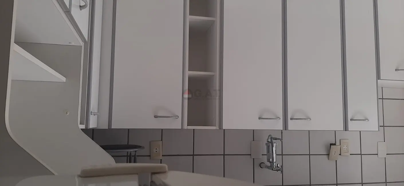 Foto 2 de Apartamento com 2 quartos à venda, 60m2 em Centro, Sorocaba - SP