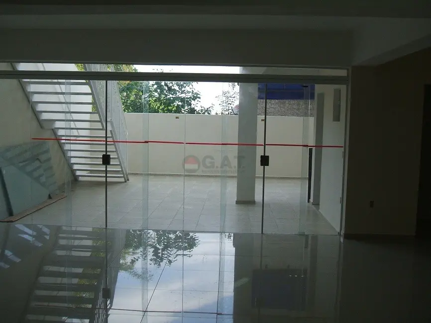 Sala Comercial à venda, 411m2 em Vila Lucy, Sorocaba - SP - imagem 5 Foto 5 de Sala Comercial à venda, 411m2 em Vila Lucy, Sorocaba - SP