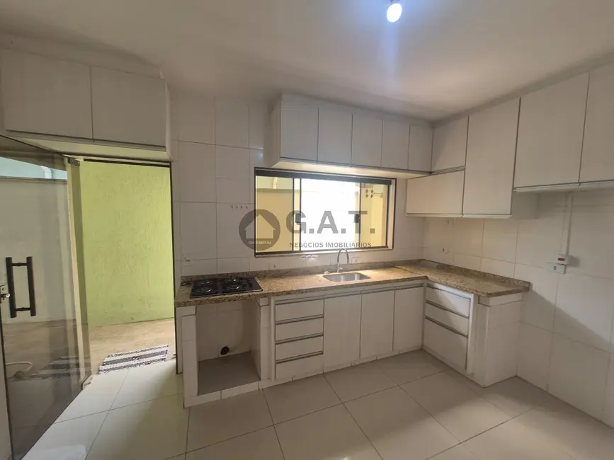 Casa com 3 quartos à venda, 237m2 em Jardim São Marcos, Sorocaba - SP - imagem 4 Foto 4 de Casa com 3 quartos à venda, 237m2 em Jardim São Marcos, Sorocaba - SP