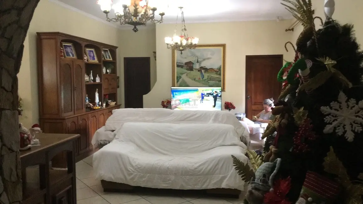 Foto 8 de Casa com 3 quartos à venda, 370m2 em Vila Trujillo, Sorocaba - SP
