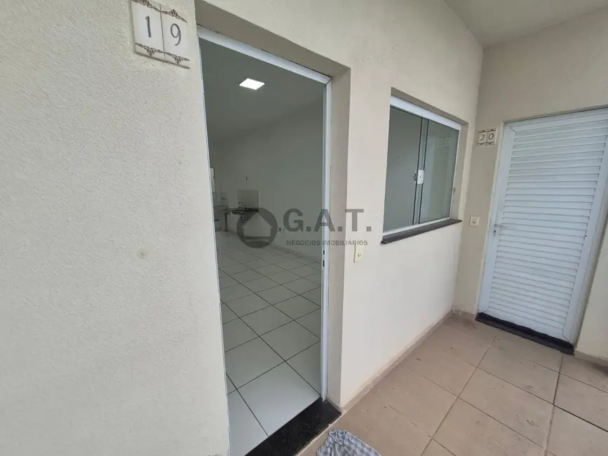 Foto 2 de Kitnet com 1 quarto para alugar, 38m2 em Jardim Gramados de Sorocaba, Sorocaba - SP