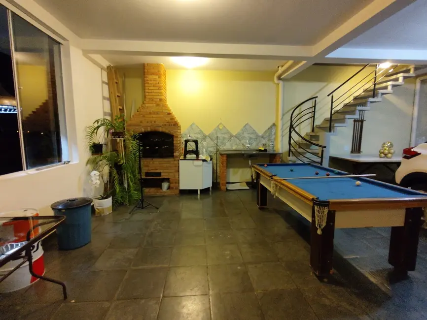 Casa com 3 quartos à venda, 267m2 em Vila Carvalho, Sorocaba - SP - imagem 9 Foto 9 de Casa com 3 quartos à venda, 267m2 em Vila Carvalho, Sorocaba - SP