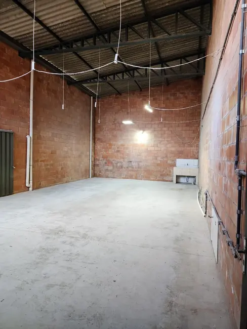 Armazém / Galpão para alugar, 188m2 em Wanel Ville, Sorocaba - SP - imagem 4 Foto 4 de Armazém / Galpão para alugar, 188m2 em Wanel Ville, Sorocaba - SP