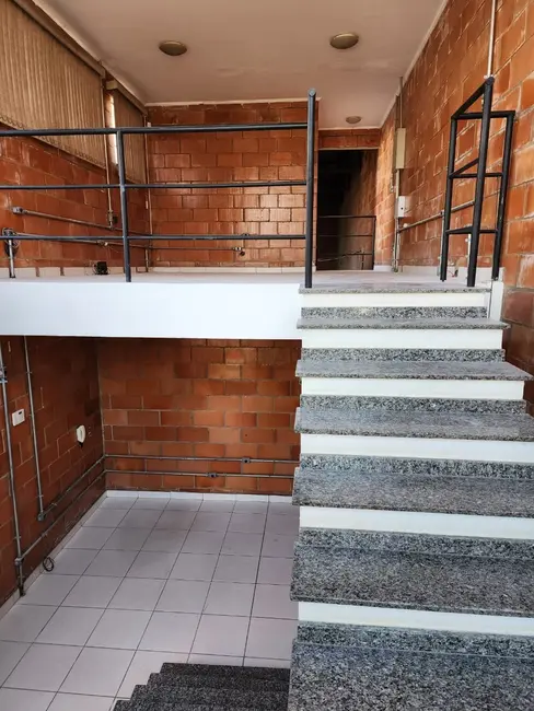 Armazém / Galpão para alugar, 188m2 em Wanel Ville, Sorocaba - SP - imagem 3 Foto 3 de Armazém / Galpão para alugar, 188m2 em Wanel Ville, Sorocaba - SP