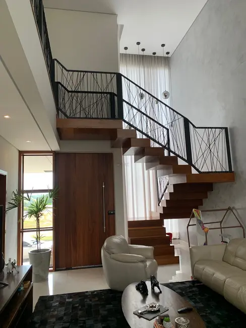 Foto 2 de Casa de Condomínio com 3 quartos à venda, 287m2 em Brigadeiro Tobias, Sorocaba - SP