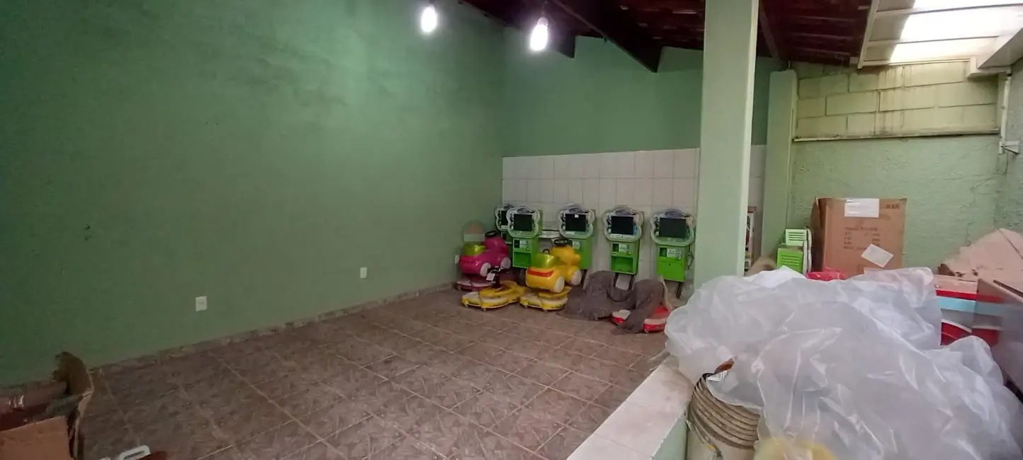Casa com 3 quartos à venda, 136m2 em Jardim Saira, Sorocaba - SP - imagem 4 Foto 4 de Casa com 3 quartos à venda, 136m2 em Jardim Saira, Sorocaba - SP