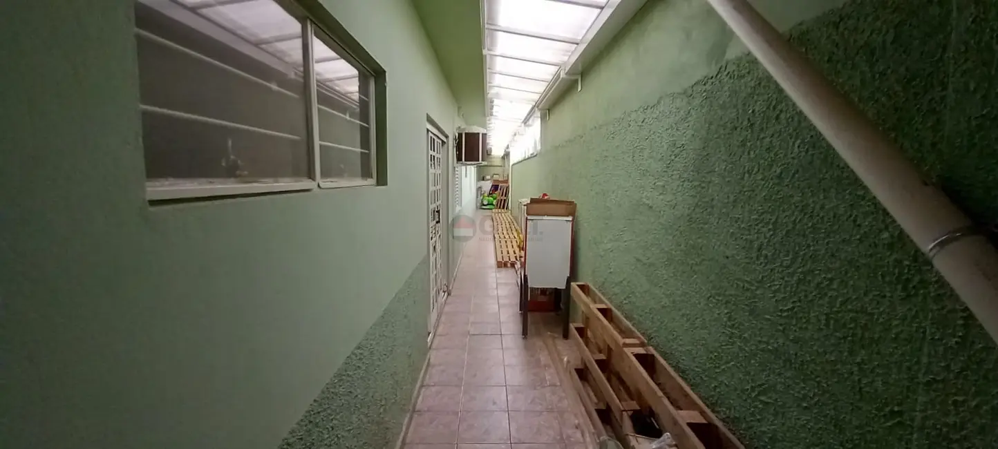 Casa com 3 quartos à venda, 136m2 em Jardim Saira, Sorocaba - SP - imagem 2 Foto 2 de Casa com 3 quartos à venda, 136m2 em Jardim Saira, Sorocaba - SP