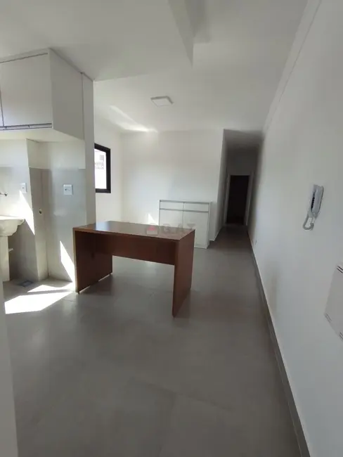 Foto 2 de Apartamento com 2 quartos para alugar, 70m2 em Vila Trujillo, Sorocaba - SP