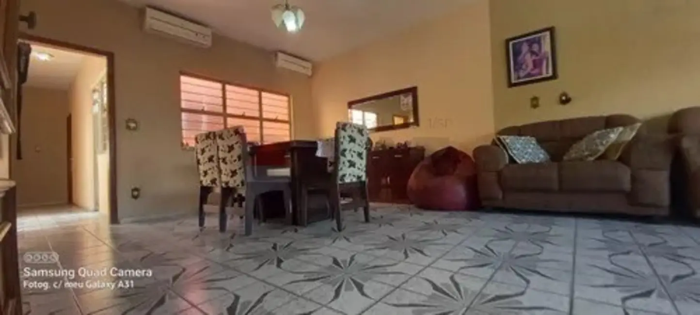 Casa com 2 quartos à venda, 173m2 em Jardim Brasilândia, Sorocaba - SP - imagem 3 Foto 3 de Casa com 2 quartos à venda, 173m2 em Jardim Brasilândia, Sorocaba - SP