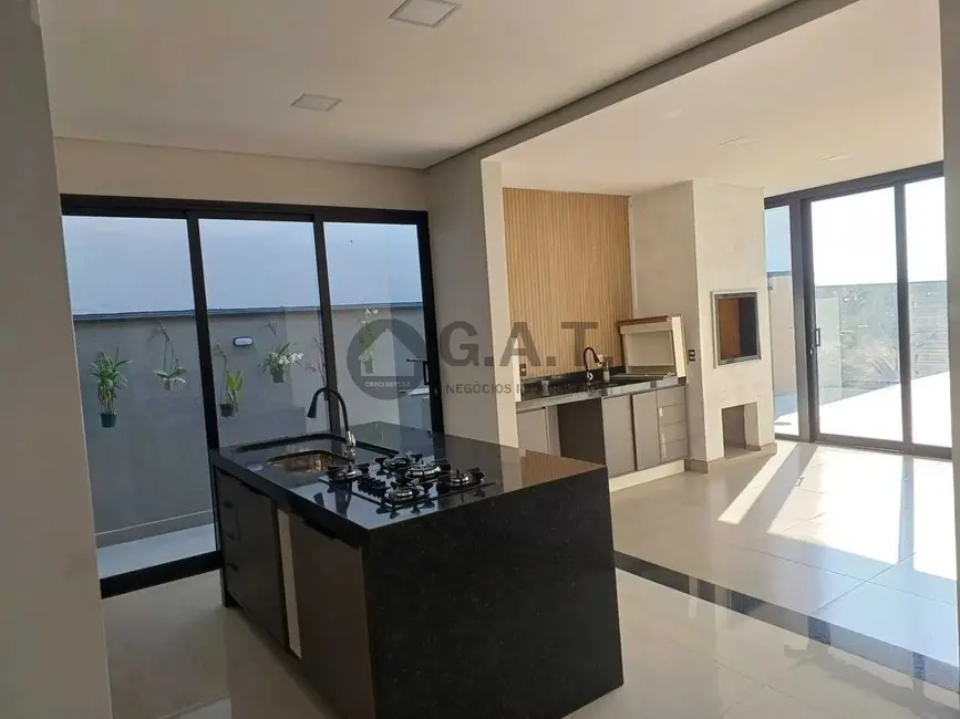 Foto 1 de Casa de Condomínio com 3 quartos à venda, 193m2 em Brigadeiro Tobias, Sorocaba - SP