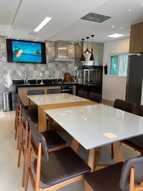 Casa de Condomínio com 3 quartos à venda, 206m2 em Vila Haro, Sorocaba - SP - imagem 6 Foto 6 de Casa de Condomínio com 3 quartos à venda, 206m2 em Vila Haro, Sorocaba - SP