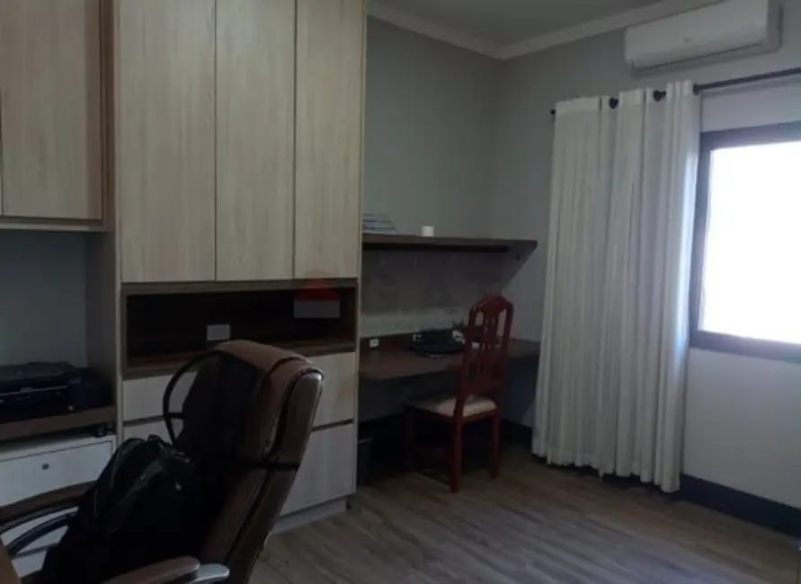 Casa de Condomínio com 3 quartos à venda, 177m2 em Sorocaba - SP - imagem 9 Foto 9 de Casa de Condomínio com 3 quartos à venda, 177m2 em Sorocaba - SP