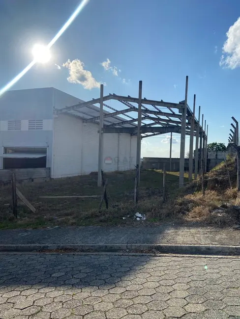 Foto 3 de Terreno / Lote à venda, 835m2 em Retiro São João, Sorocaba - SP