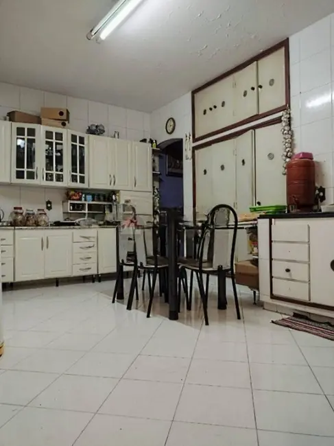 Casa com 4 quartos à venda, 168m2 em Vila Santana, Sorocaba - SP - imagem 5 Foto 5 de Casa com 4 quartos à venda, 168m2 em Vila Santana, Sorocaba - SP