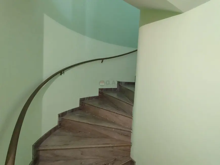 Casa com 3 quartos à venda e para alugar, 252m2 em Jardim Santa Rosália, Sorocaba - SP - imagem 9 Foto 9 de Casa com 3 quartos à venda e para alugar, 252m2 em Jardim Santa Rosália, Sorocaba - SP