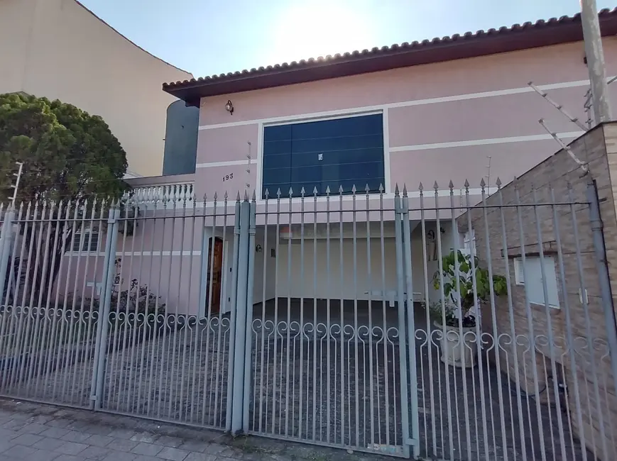 Casa com 3 quartos à venda e para alugar, 252m2 em Jardim Santa Rosália, Sorocaba - SP - imagem 3 Foto 3 de Casa com 3 quartos à venda e para alugar, 252m2 em Jardim Santa Rosália, Sorocaba - SP