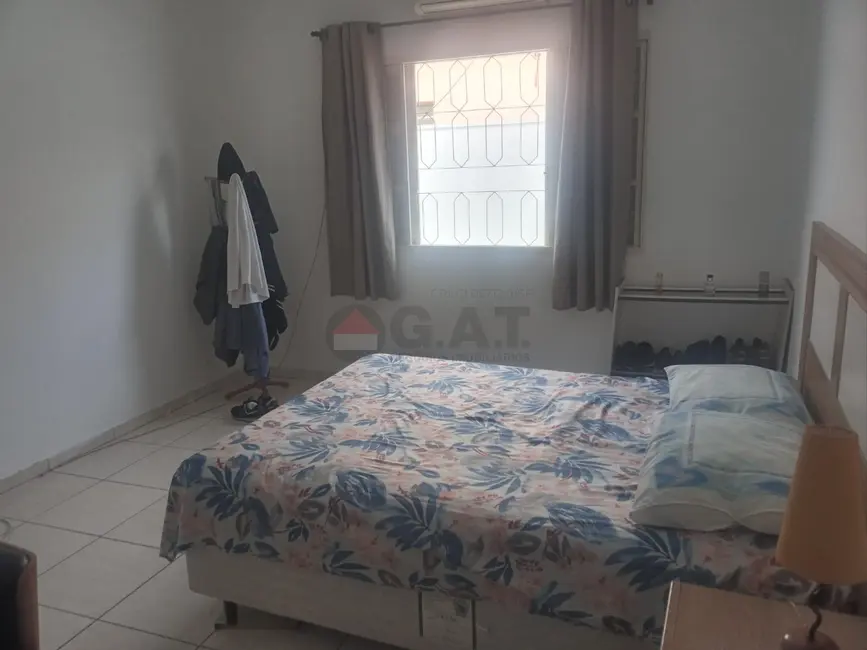 Foto 4 de Casa com 2 quartos à venda, 180m2 em Vila Santa Rita, Sorocaba - SP