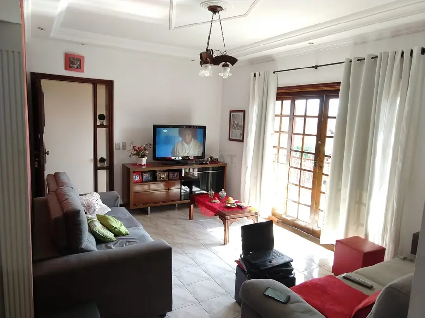 Casa com 4 quartos à venda, 232m2 em Jardim Rosália Alcolea, Sorocaba - SP - imagem 7 Foto 7 de Casa com 4 quartos à venda, 232m2 em Jardim Rosália Alcolea, Sorocaba - SP