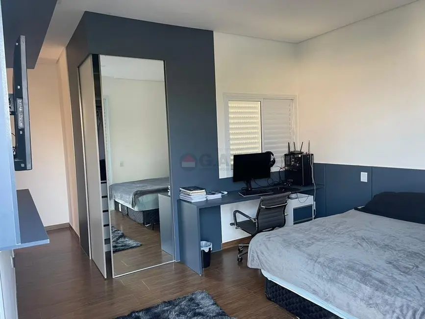 Foto 8 de Casa de Condomínio com 3 quartos à venda, 300m2 em Jardim Novo Horizonte, Sorocaba - SP