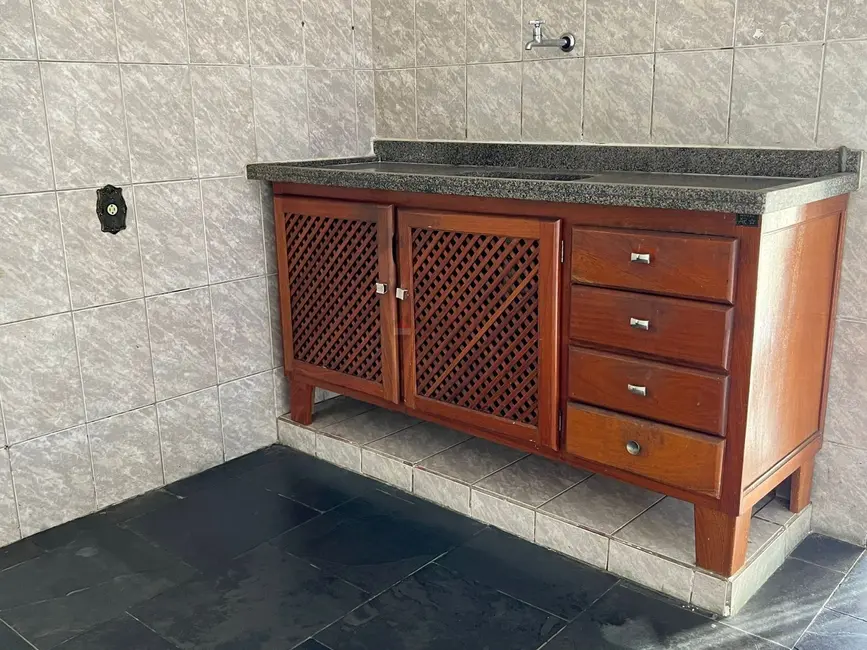 Foto 7 de Casa com 4 quartos à venda, 140m2 em Vila Jardini, Sorocaba - SP